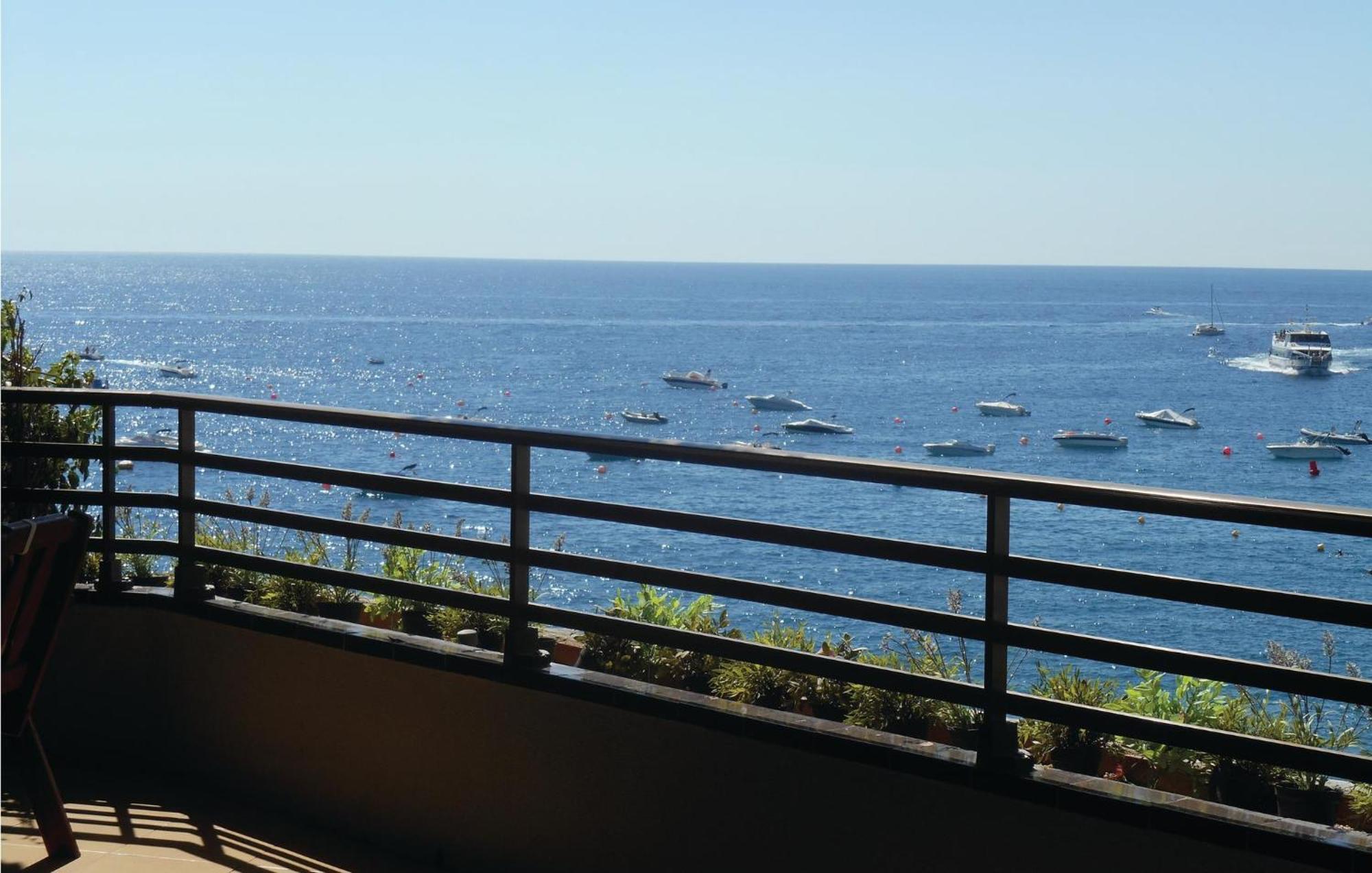 3 Bedroom Gorgeous Apartment In 滨海托萨 外观 照片